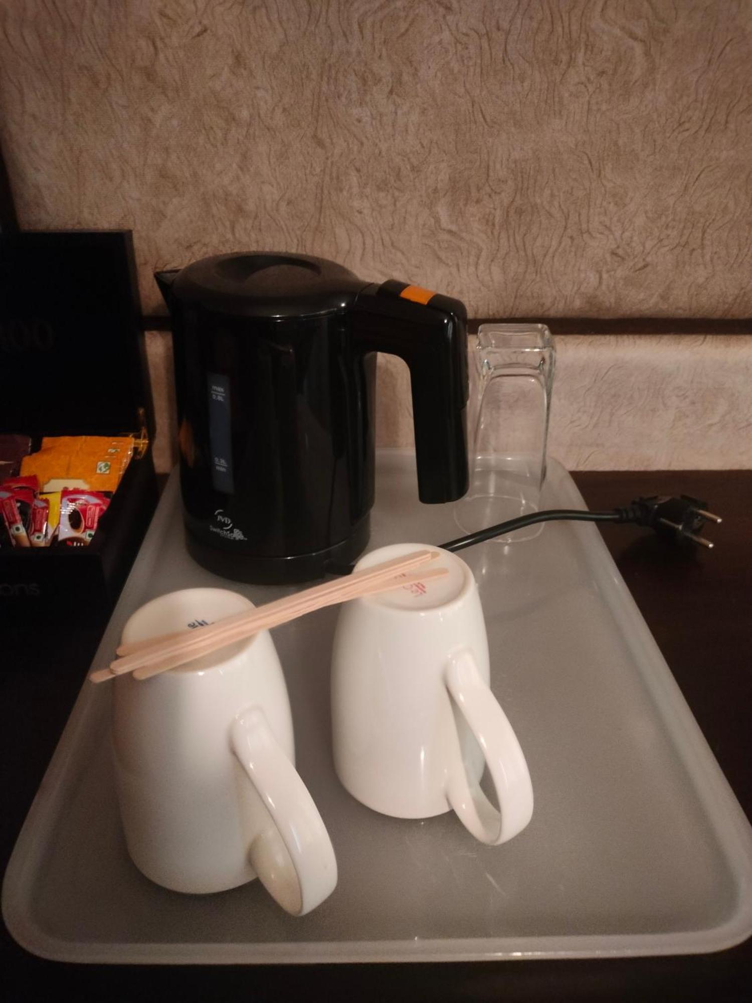 홀리데이 인 찬디가르 판치쿨라 호텔 판체쿠라 외부 사진 A kettle